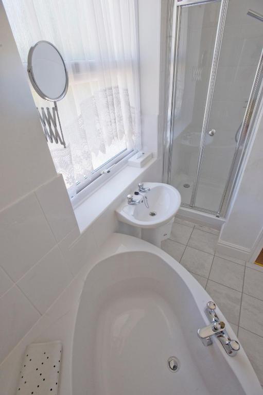 Bourne Hall Country Hotel Shanklin Room photo